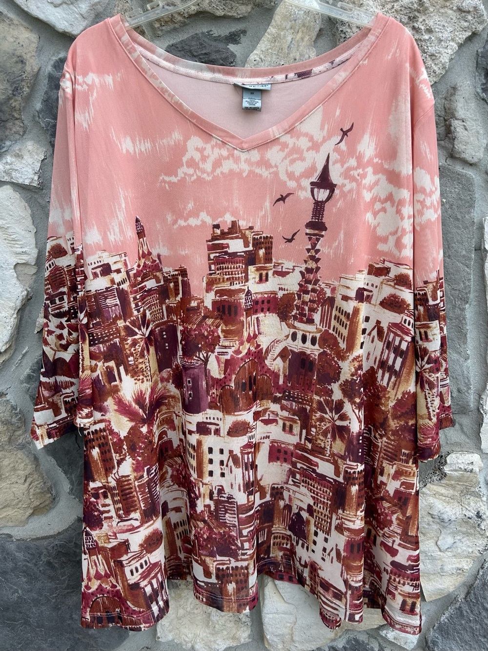 Catherines Blouse Top Size 3X Pink Cityscape Print Resort Vacation Art Feminine